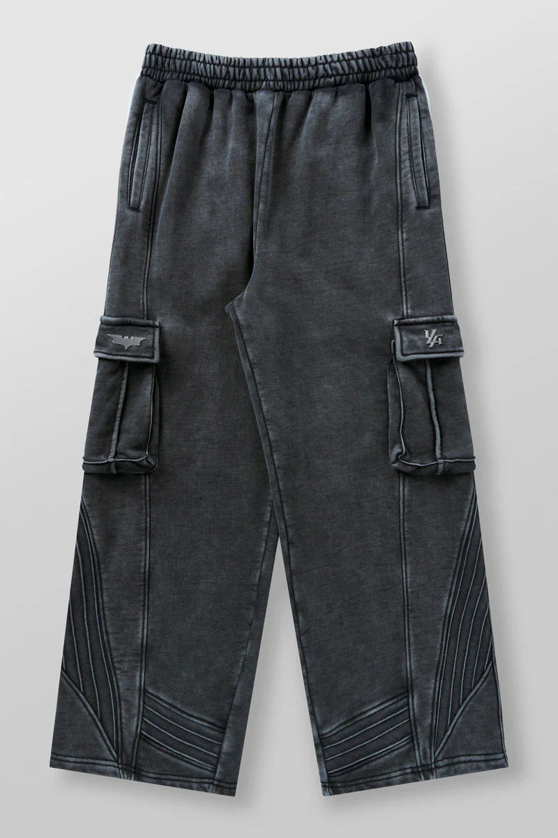 2131 - Batman Armored Sweats
